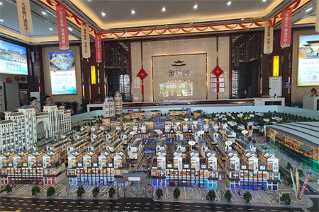 龙都龙都新苑新Ⅱ期5室3厅4卫260万280m2出售